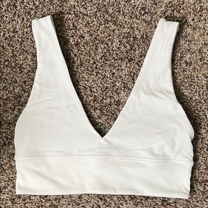 NWOT lululemon align v-neck bra
